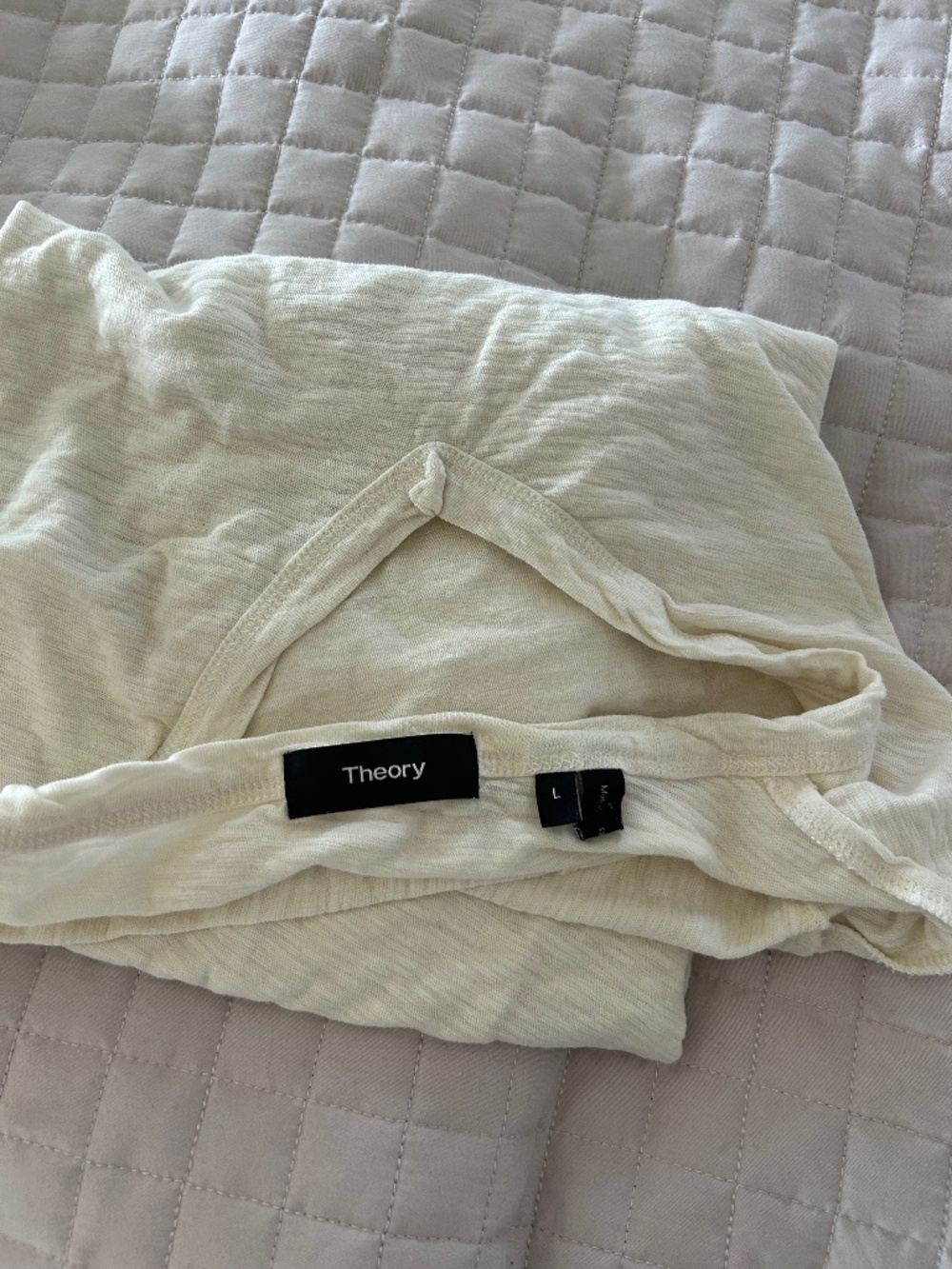 Theory Gaskell V Nebulous Slub Cotton V-Neck Tee Cream Ivory Short Sleeve Size L